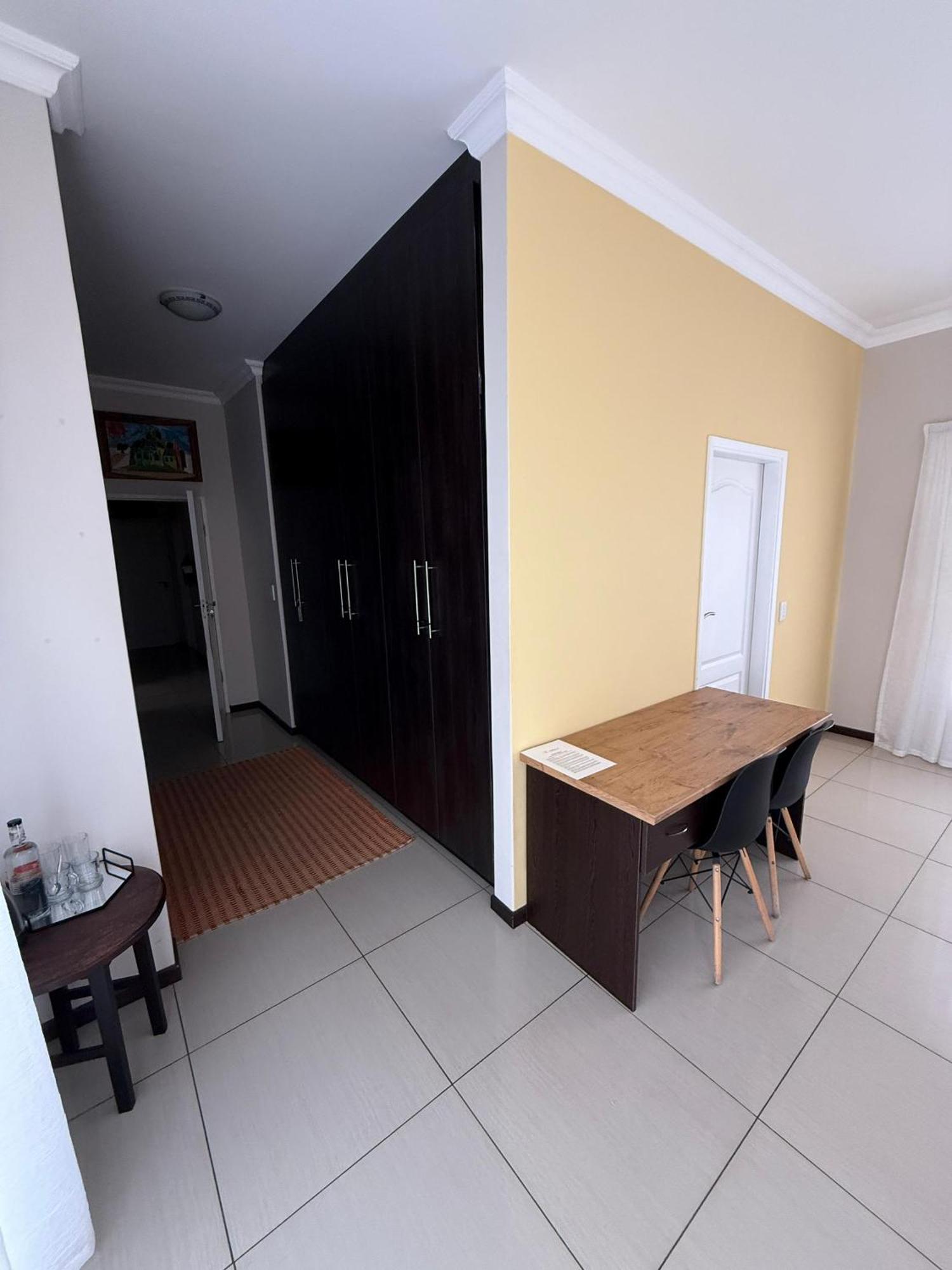 Cora'S Boutique Bed & Breakfast Swakopmund Esterno foto