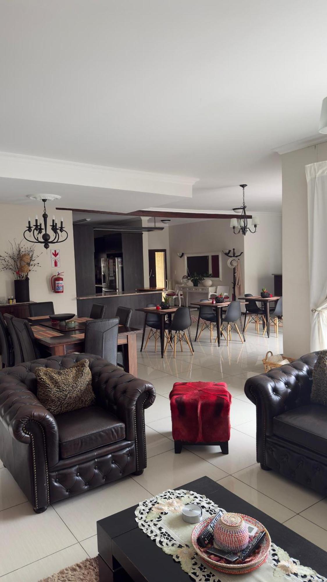 Cora'S Boutique Bed & Breakfast Swakopmund Esterno foto