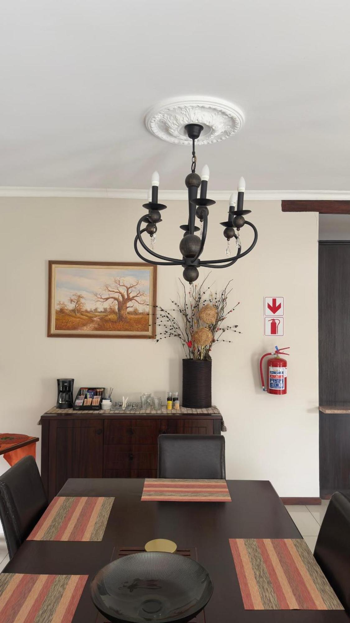 Cora'S Boutique Bed & Breakfast Swakopmund Esterno foto